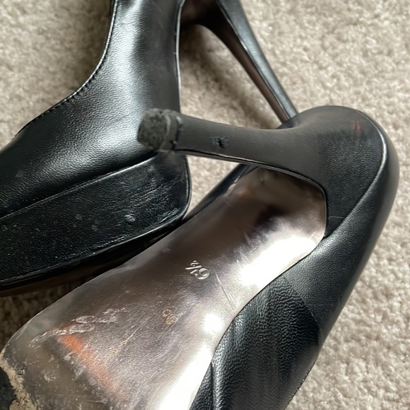 Charles by Charles David Black Leather Platform Pumps - Picture 5 of 6